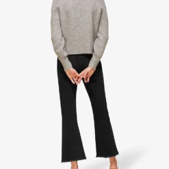 Whistles Authentic Mid-rise Kick-flare Cropped Jeans -Default Template 2 R03733630 BLACK ALT02