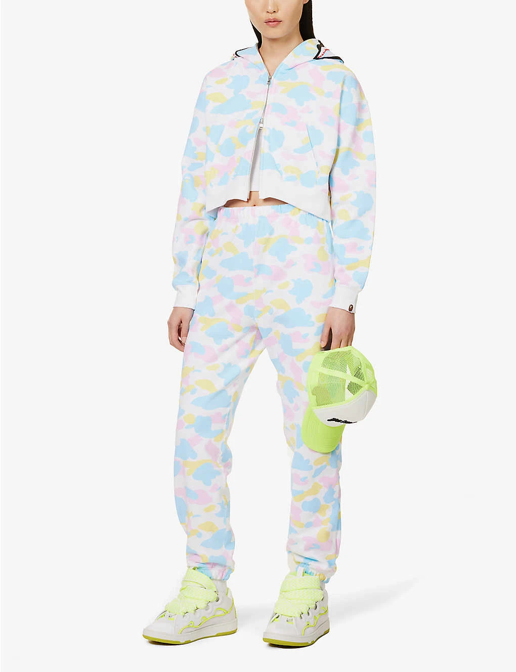 Camouflage-print Brand-appliqué Cropped Boxy-fit Cotton-jersey Hoody 4 Camouflage-print Brand-appliqué Cropped Boxy-fit Cotton-jersey Hoody - Image 2