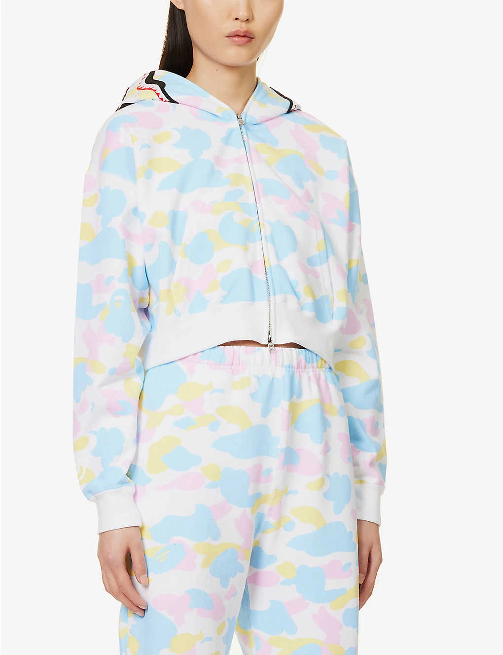 Camouflage-print Brand-appliqué Cropped Boxy-fit Cotton-jersey Hoody 5 Camouflage-print Brand-appliqué Cropped Boxy-fit Cotton-jersey Hoody - Image 3