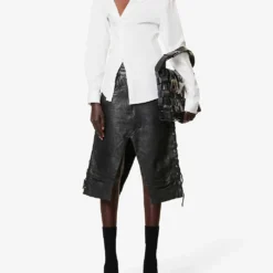 Tumble-grain Patch-pocket Regular-fit Leather Skirt -Default Template 2 R04167967 BLACK ALT01